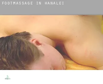 Foot massage in  Hanalei